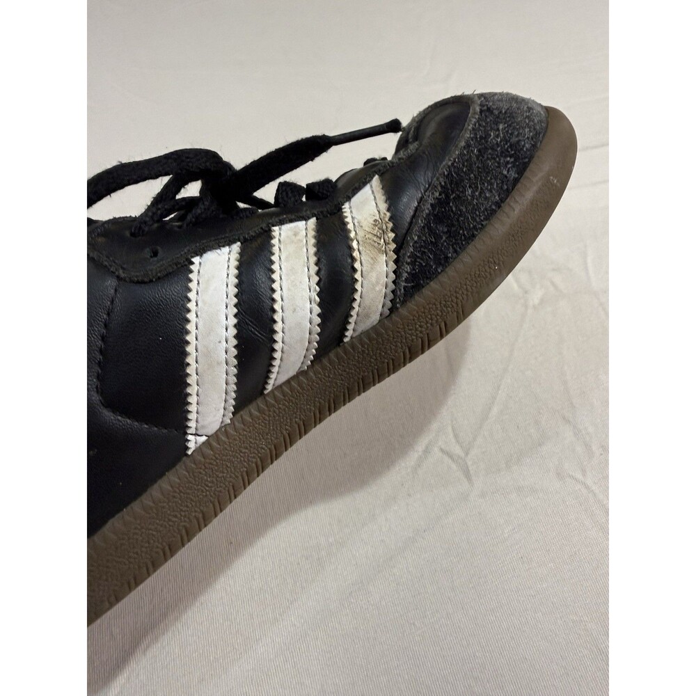 Adidas Samba Classic Low Boys’ Size 2.5 – Black White – Indoor Soccer Shoes - Picture 8 of 9